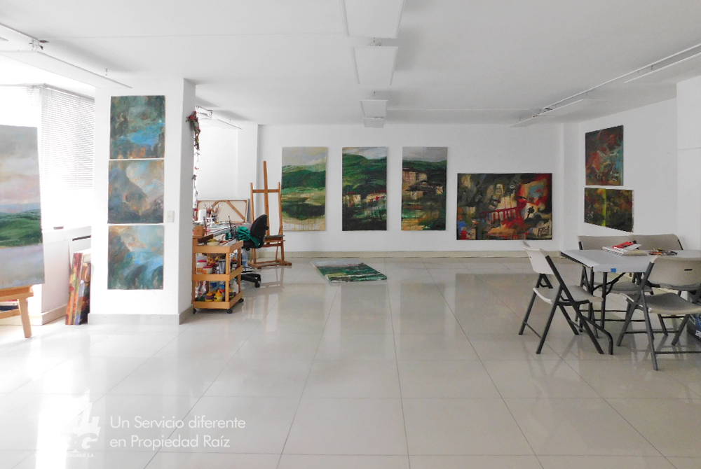 Oficina de 60 m² en arriendo, barrio Chapinero