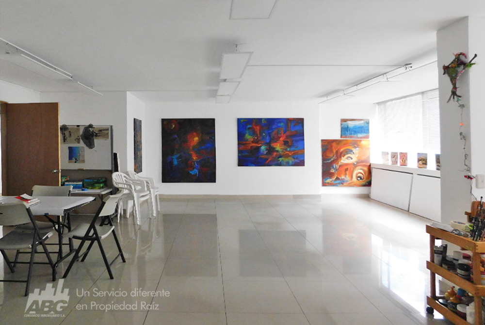 Oficina de 60 m² en arriendo, barrio Chapinero