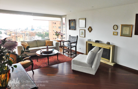 Apartamento Dúplex en El Retiro