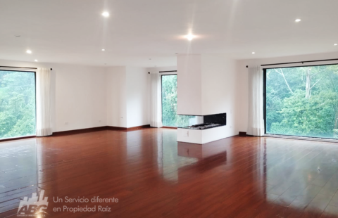 Apartamento en Los Rosales